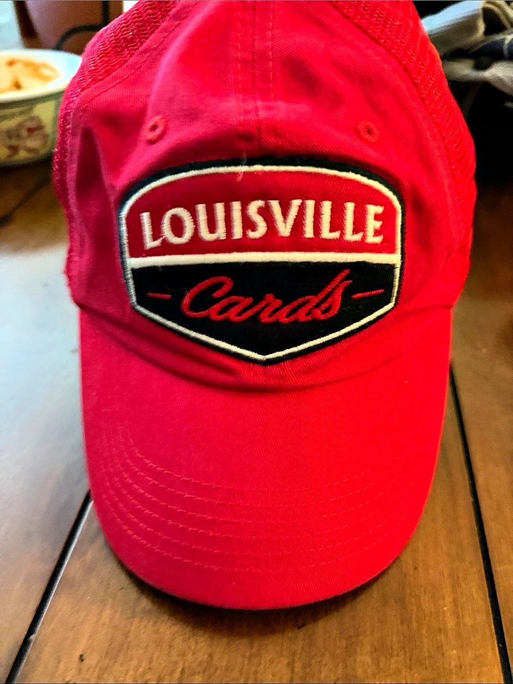 Louisville Cardinals Red Mesh Snapback Hat
